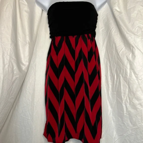 open lace back dress Classic Red and Black Chevron Pattern Fabric, Raspberry Creek Fabrics